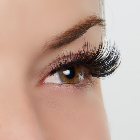 Positively Captivating Lash Style
